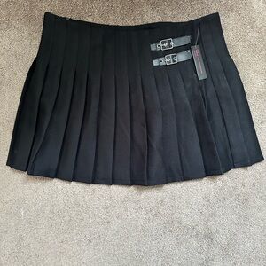 No Boundaries Pleated Buckle Skirt Size 1X. New!